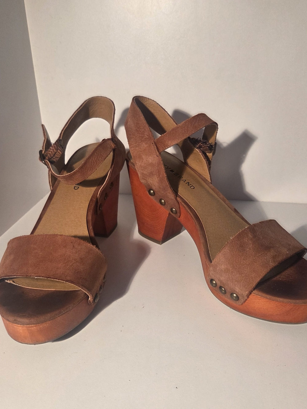 Lucky Brand Brown Suede Wooden Platform Sandals - Women's Size 9M - Picture 2 of 14